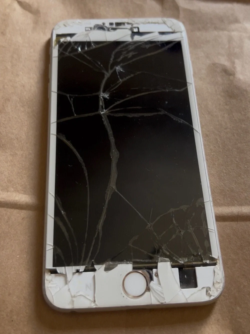 I Phone S (For Parts Only)